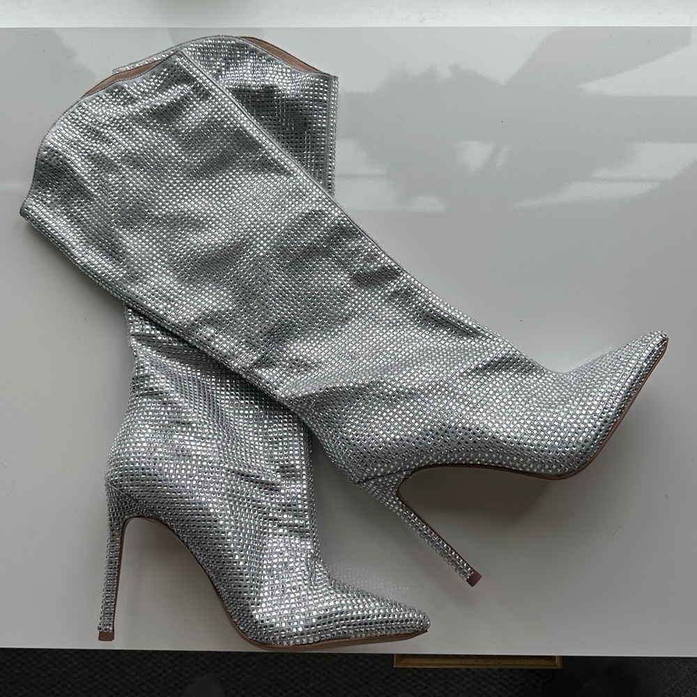 Steve Madden Violetta Rhinestone Boots - Size 8 US W